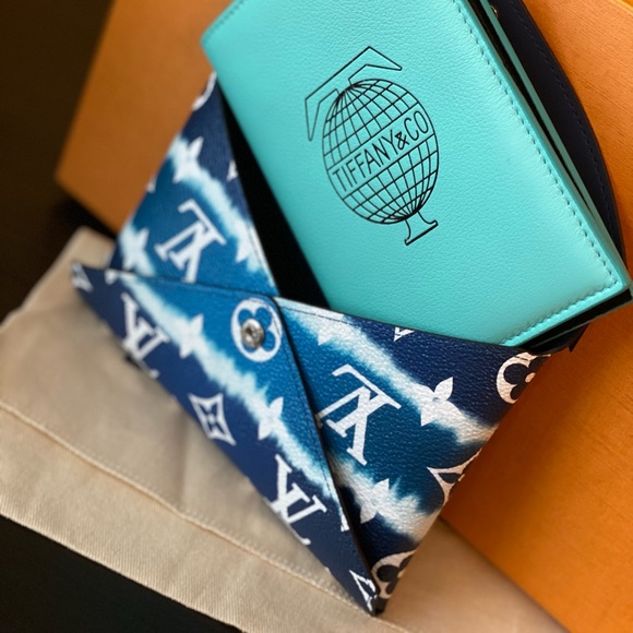 Louis Vuitton Kirigami Pochette MM: Escale - Picture 8 of 12